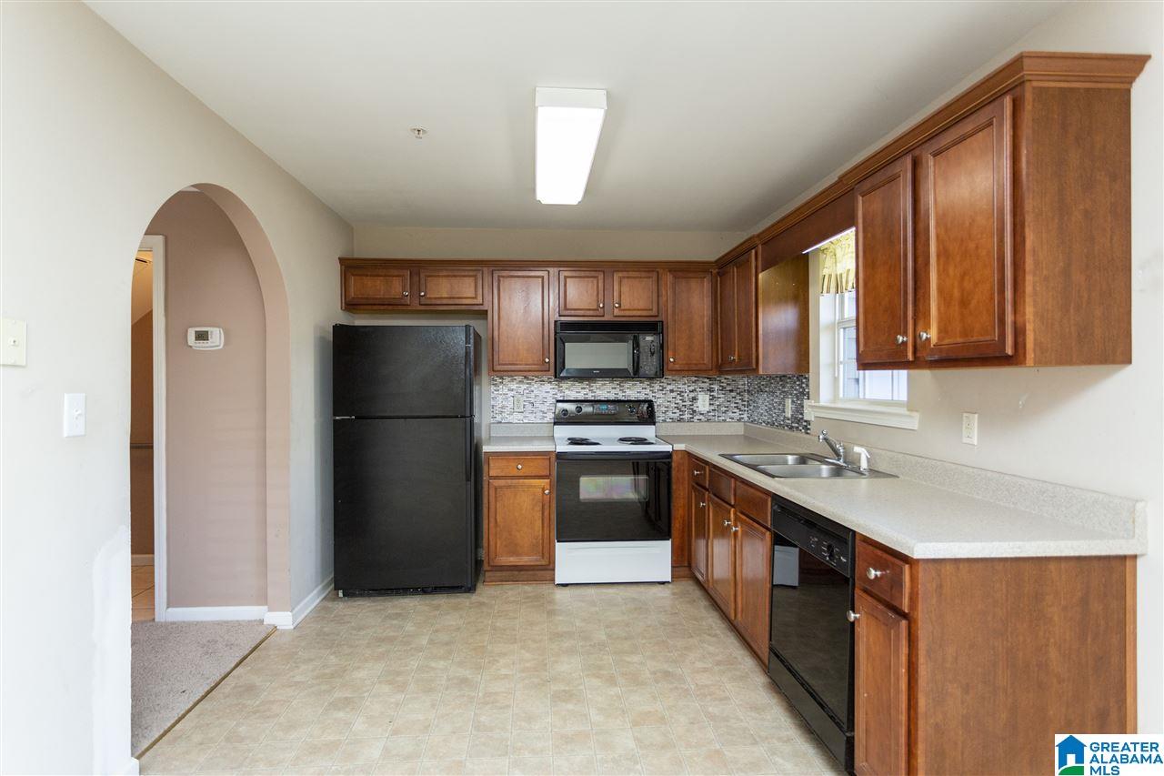 1118 Thompson Road Alabaster, AL 35007 - Photo 18 of 31 Gallery Image 18