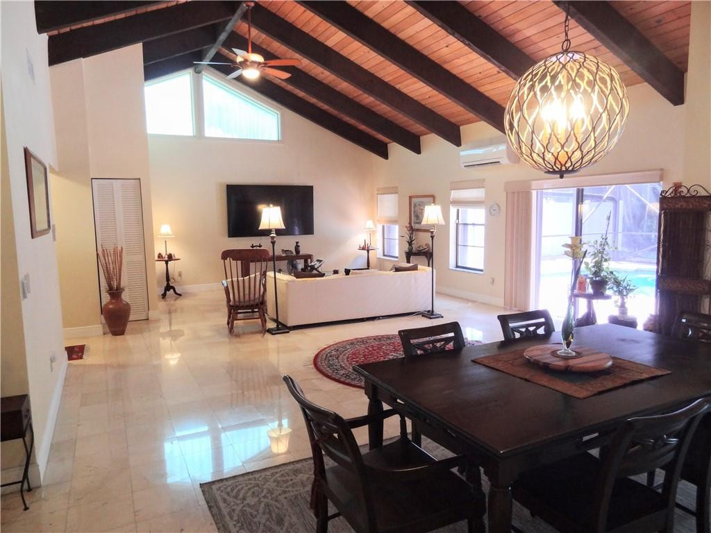 21109 Escondido Way Boca Raton, FL 33433 - Photo 3 of 23 Photo 3