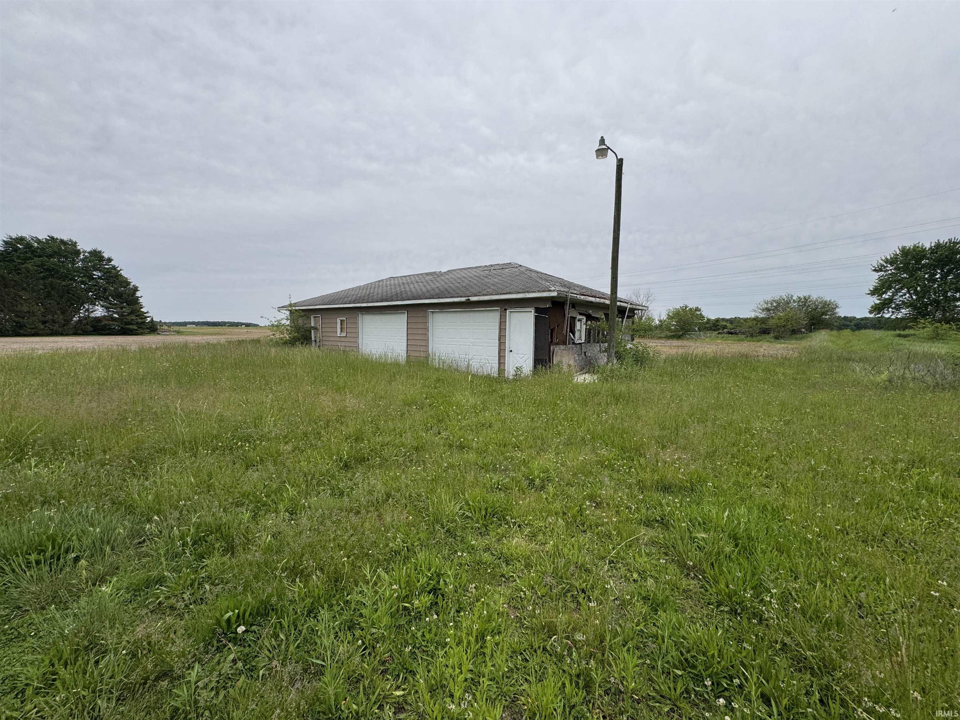 11732 East Tillman Road Fort Wayne, IN 46816 - Photo 6 of 7 Gallery Image 6