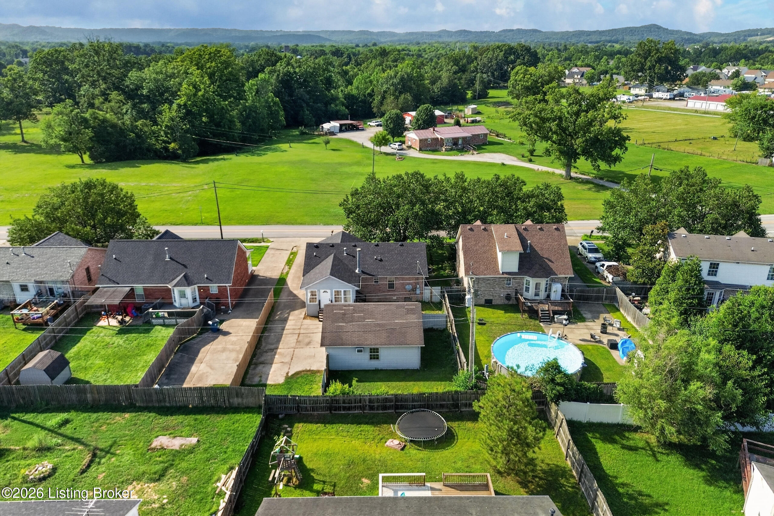 651 Beech Grv Road Shepherdsville, KY 40165 - Photo 54 of 61 061_DJI_0080