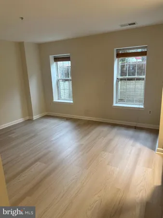 $2,990 | 1526 Northern Neck Drive, Unit 102, Vienna, VA 22182