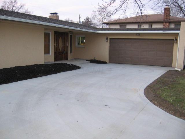 1777 Kenwick Road Columbus, OH 43209 - Photo 2 of 35 Gallery Image 2