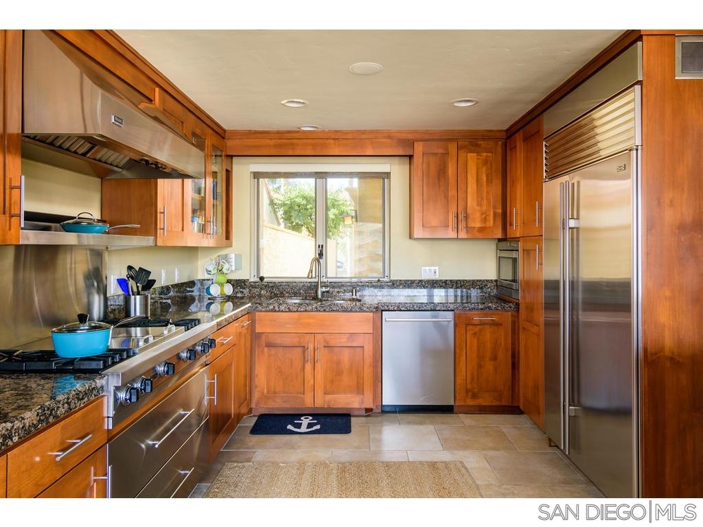 59 Port Of Spain Road Coronado, CA 92118 - Photo 11 of 25