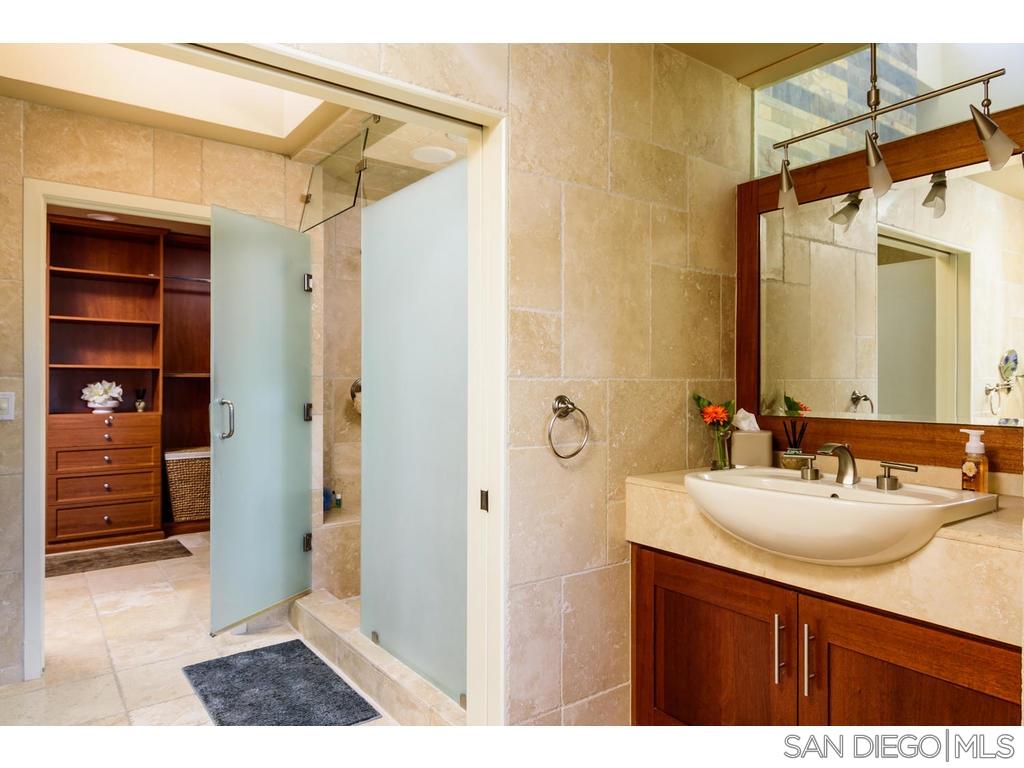 59 Port Of Spain Road Coronado, CA 92118 - Photo 18 of 25