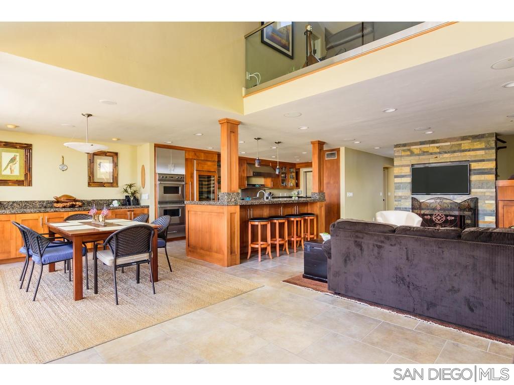 59 Port Of Spain Road Coronado, CA 92118 - Photo 7 of 25