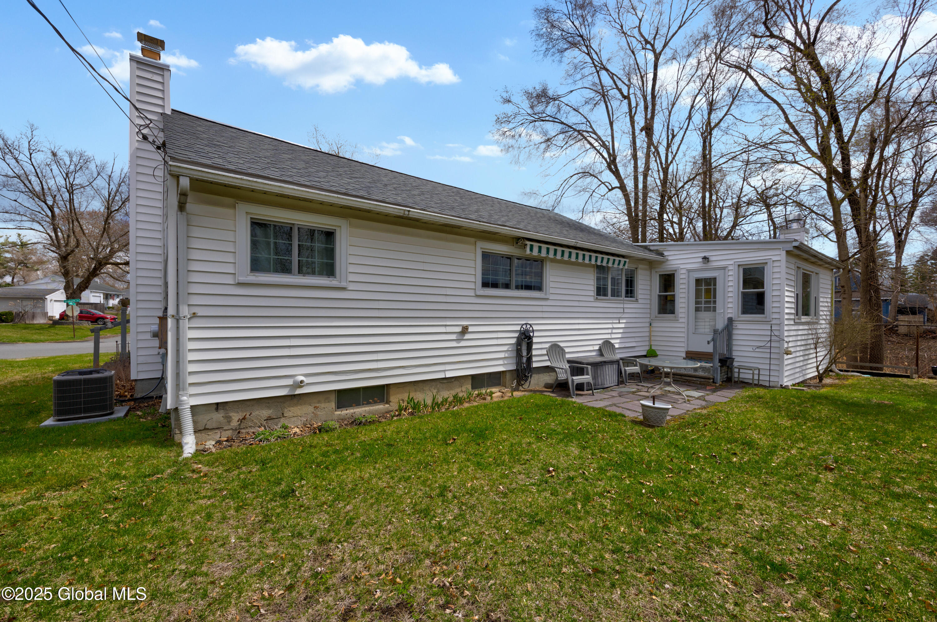 72 Southgate Road Colonie, NY 12211 - Photo 22 of 25 1 (5)