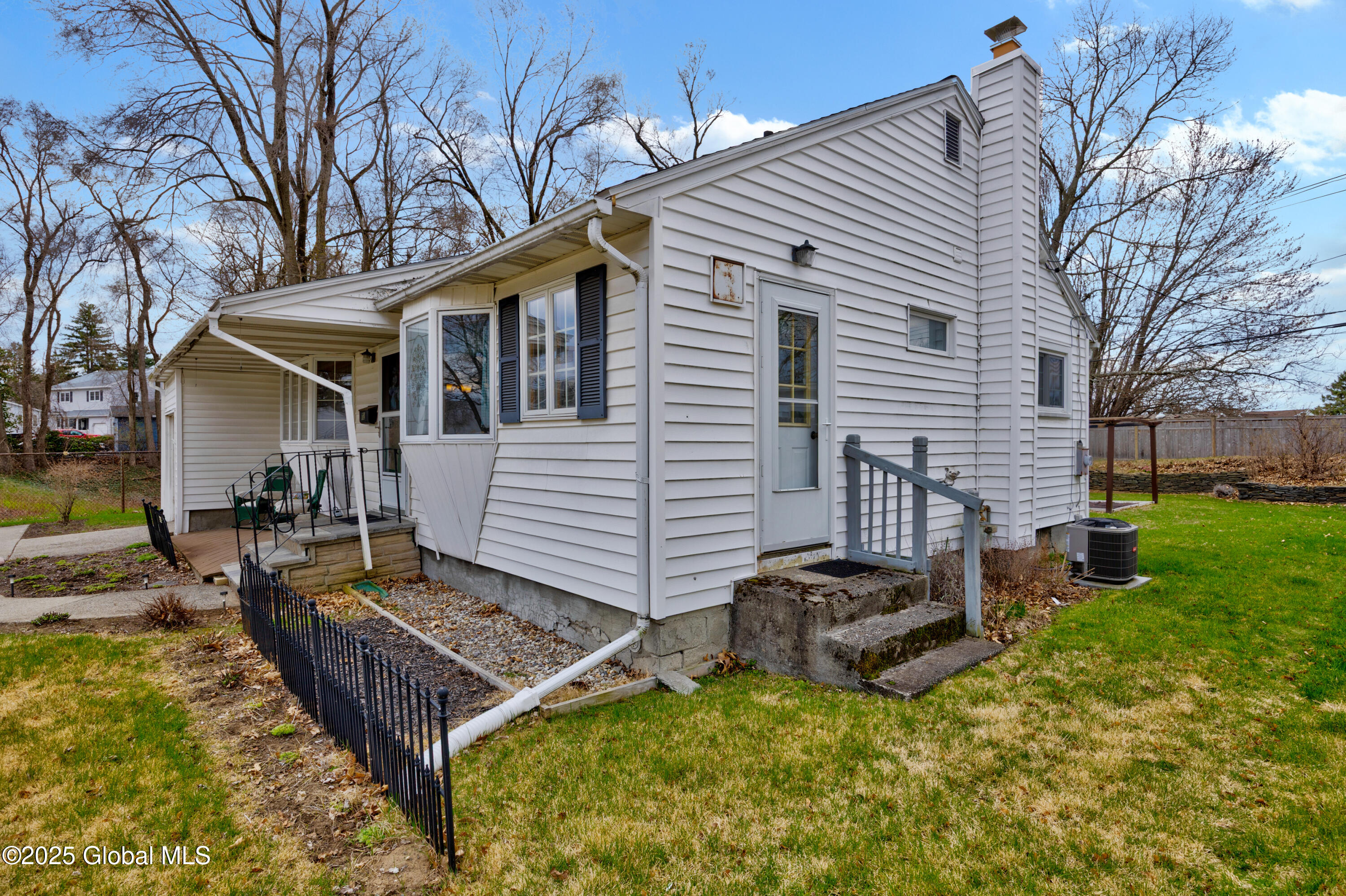 72 Southgate Road Colonie, NY 12211 - Photo 23 of 25 1 (6)
