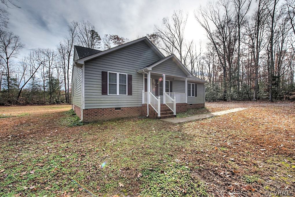 206 Commins Road Aylett, VA 23009 - Photo 4 of 32 Gallery Image 4