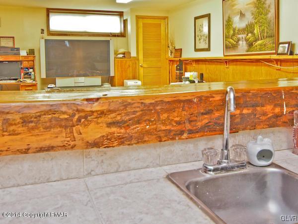 1280 Kroucher Road Stroudsburg, PA 18360 - Photo 17 of 37 Gallery Image 17