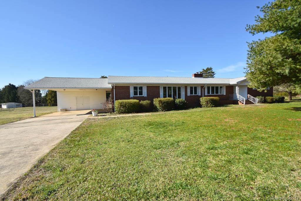 13309 Sledge Road, Unit 2 Charlotte, NC 28278 - Photo 2 of 18 Gallery Image 2