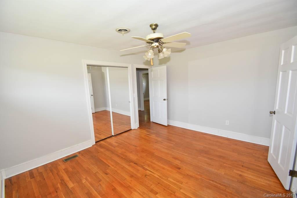 13309 Sledge Road, Unit 2 Charlotte, NC 28278 - Photo 14 of 18 Gallery Image 14