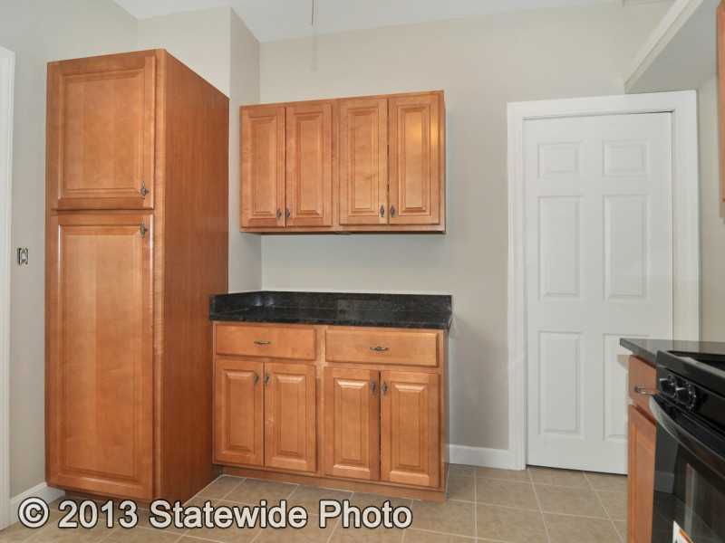 375 Power Road Pawtucket, RI 02860 - Photo 10 of 21 Kitchen.