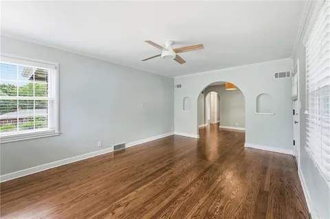 $395,000 | 5735 Walmer Street, Mission, KS 66202