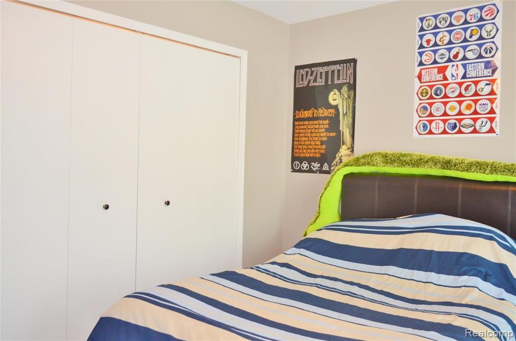 29602 Middlebelt Road, Unit 2801 Farmington Hills, MI 48334 - Photo 13 of 42