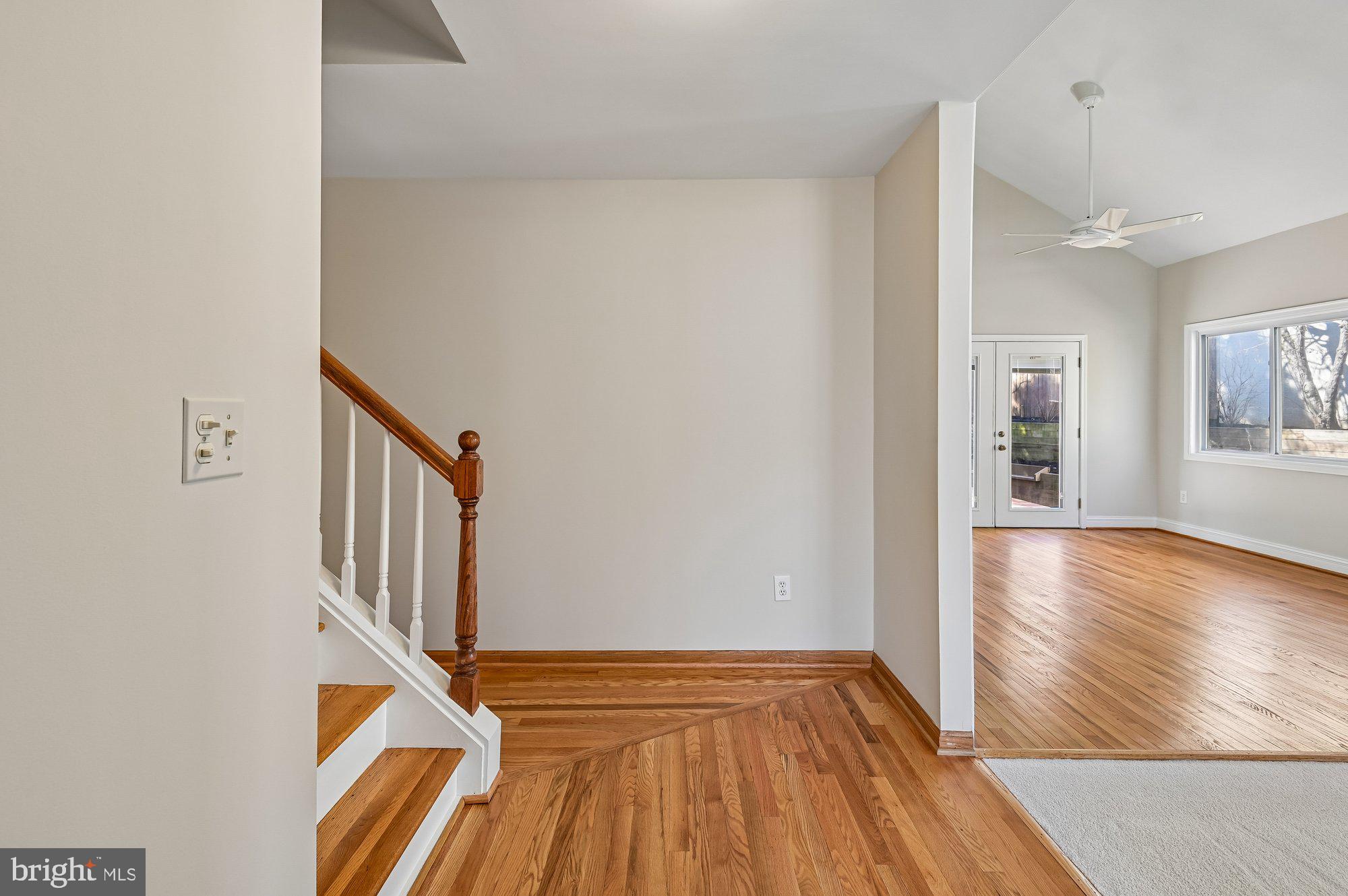 5106 Thunder Hill Road Columbia, MD 21045 - Photo 11 of 57 Entry