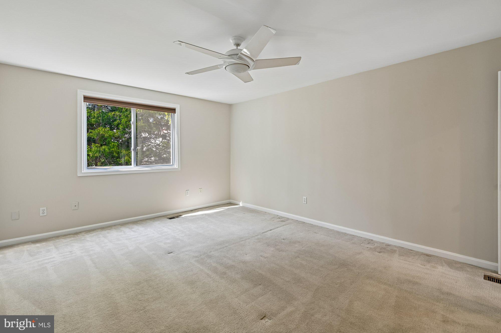 5106 Thunder Hill Road Columbia, MD 21045 - Photo 22 of 57 Primary Bedroom
