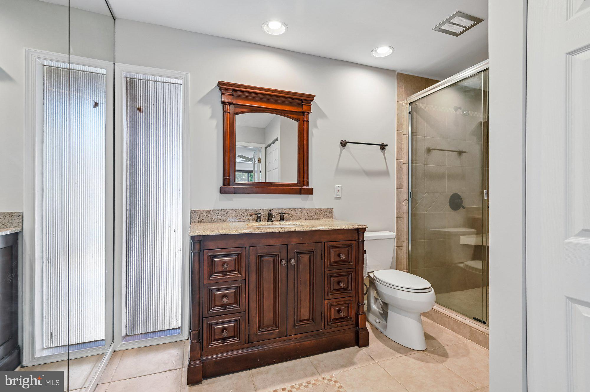 5106 Thunder Hill Road Columbia, MD 21045 - Photo 26 of 57 Primary Bath