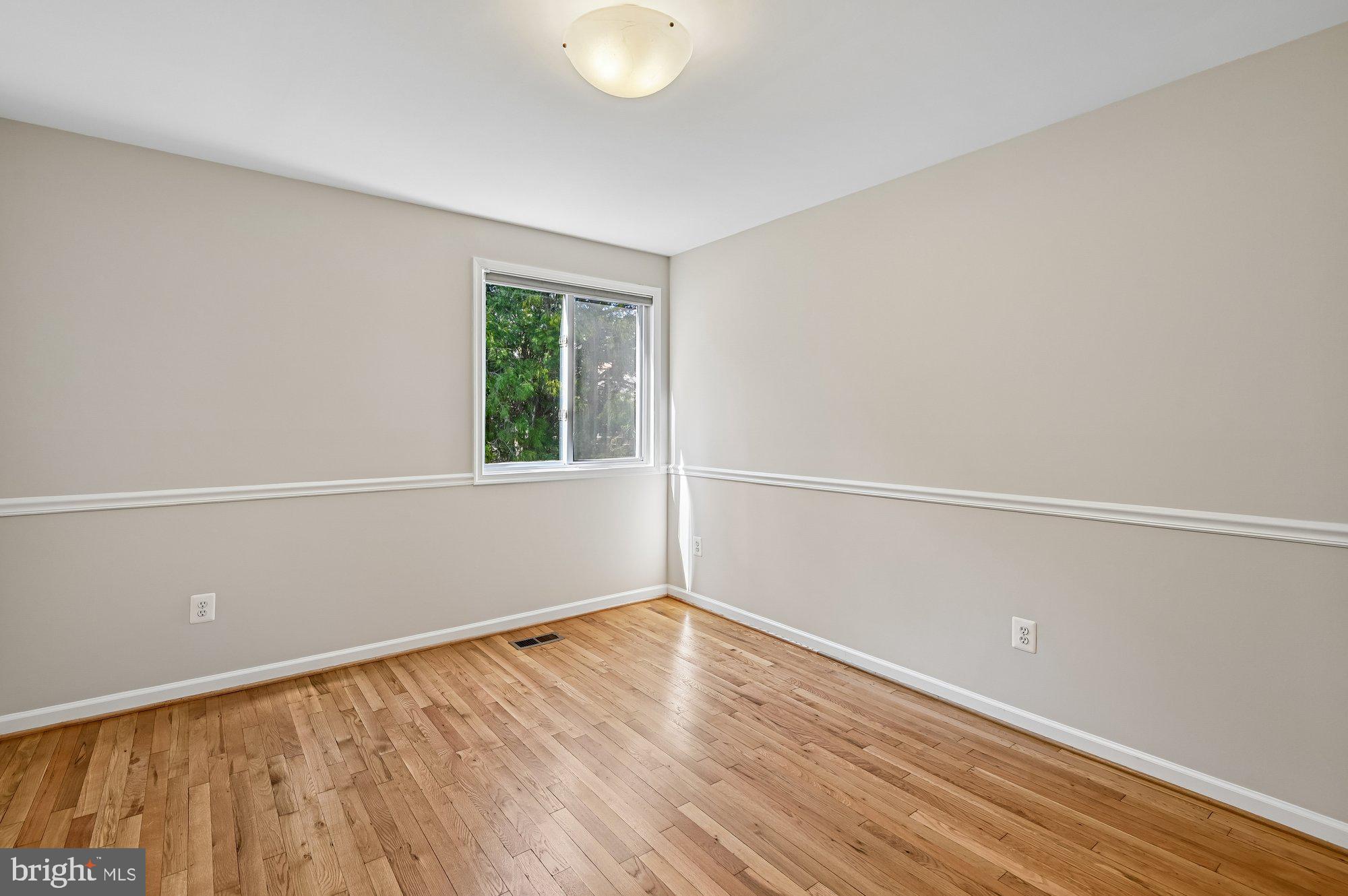 5106 Thunder Hill Road Columbia, MD 21045 - Photo 28 of 57 Bedroom 2