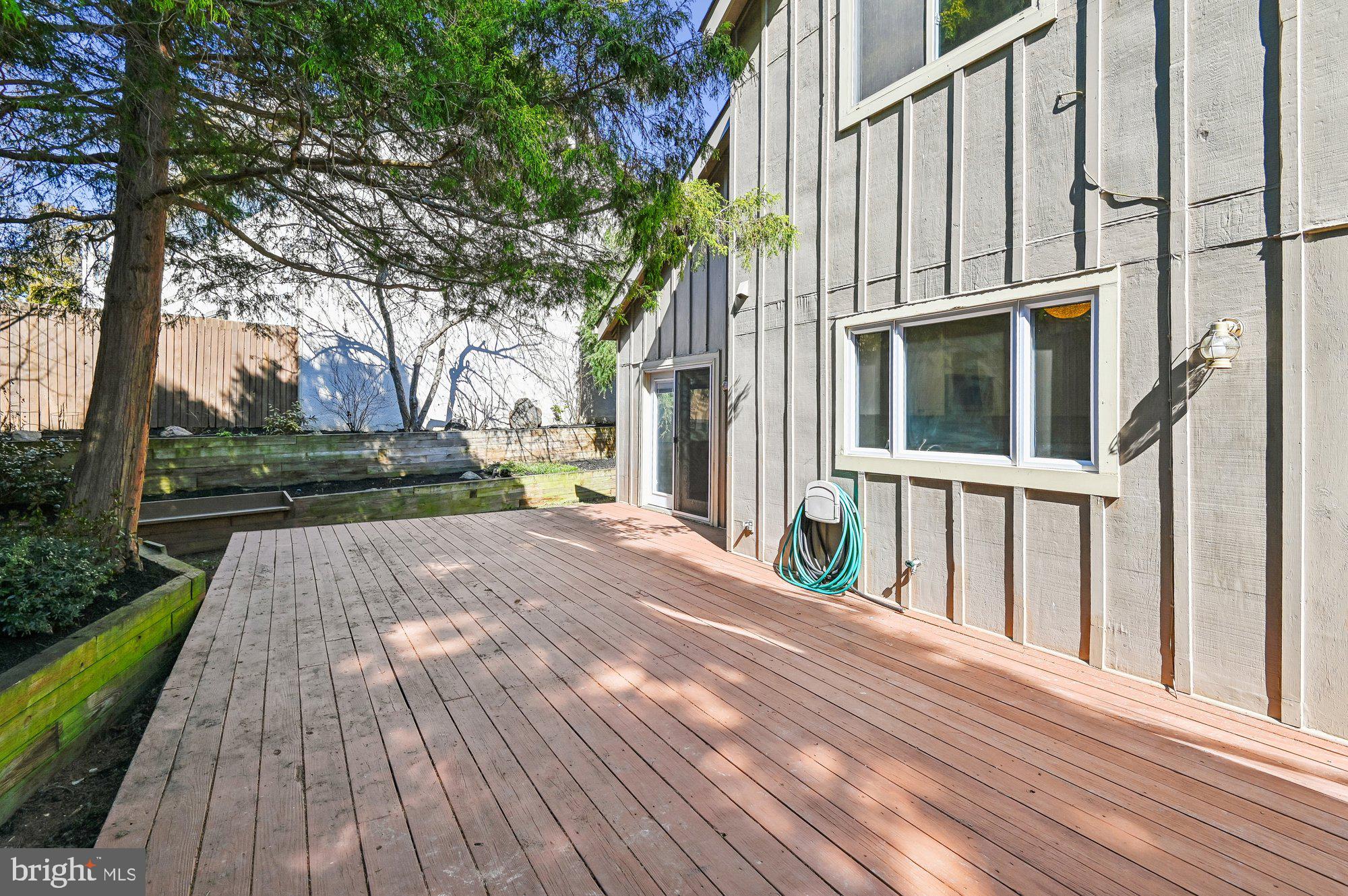 5106 Thunder Hill Road Columbia, MD 21045 - Photo 52 of 57 Deck