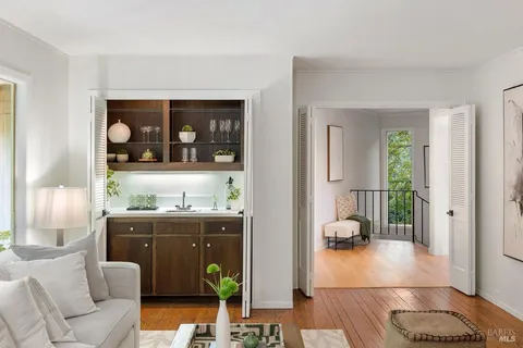 $2,350,000 | 403 Woodland Road, Kentfield, CA 94904