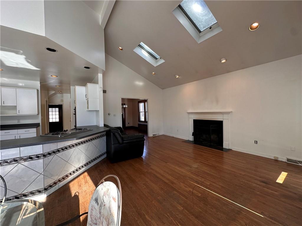26 South Main Street Houston, PA 15342 - Photo 14 of 44