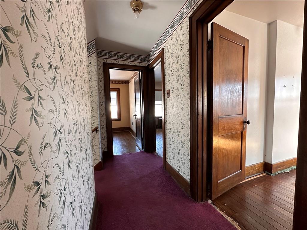 26 South Main Street Houston, PA 15342 - Photo 29 of 44 a view of a hallway with wooden floor