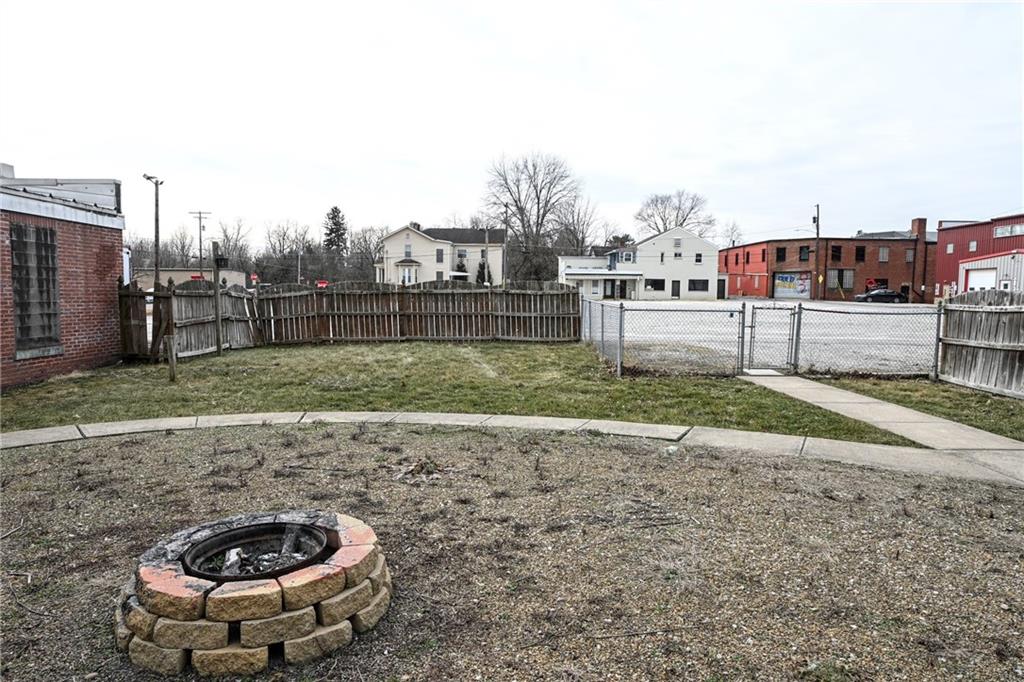 26 South Main Street Houston, PA 15342 - Photo 39 of 44 a view of a backyard