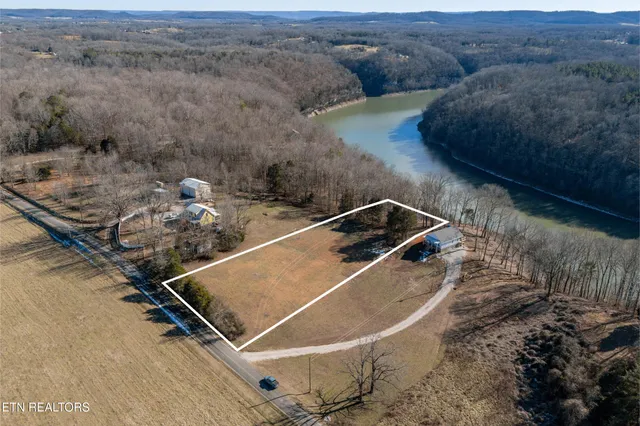 $94,000 | 2.28-acres Pates Ford Road, Walling, TN 38587
