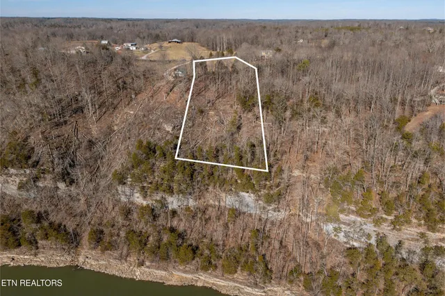 $94,000 | 2.28-acres Pates Ford Road, Walling, TN 38587