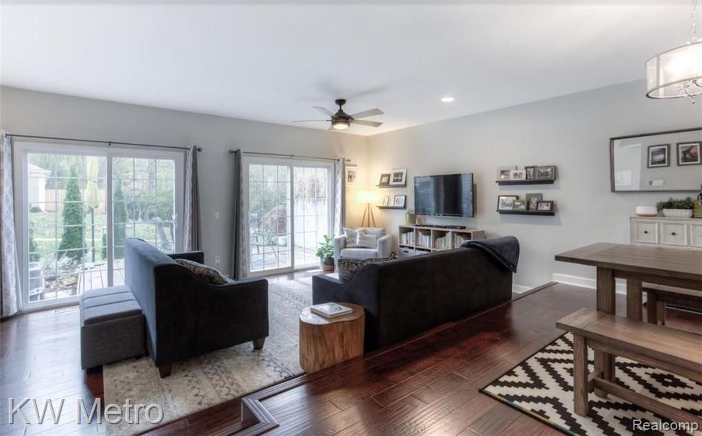 1137 Pine Ridge Court Rochester Hills, MI 48306 - Photo 8 of 27