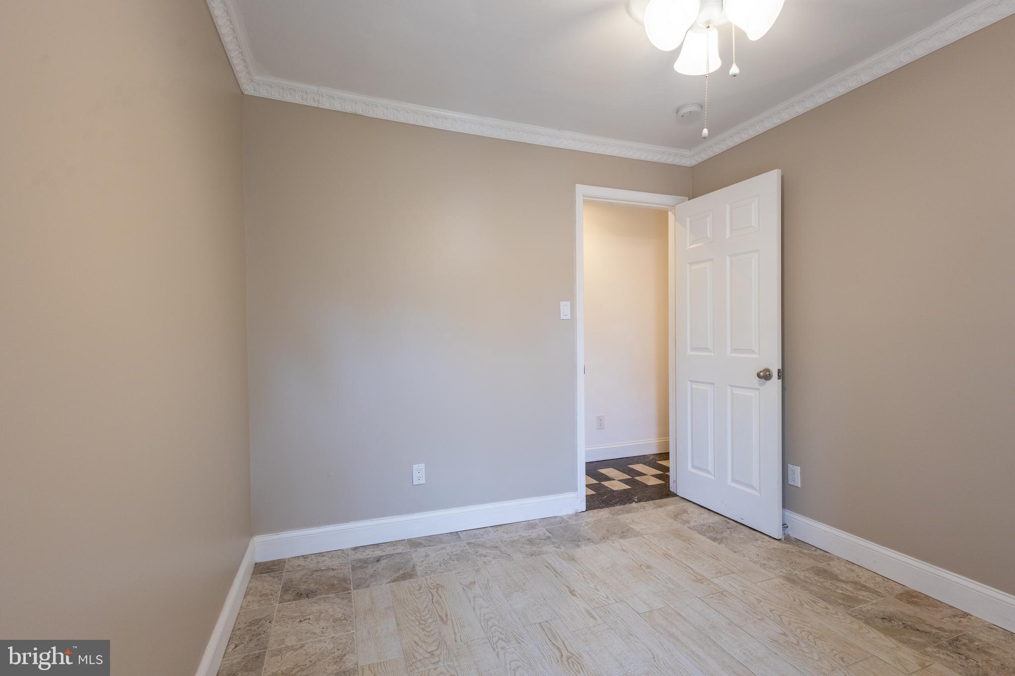 3332 Claridge Court Silver Spring, MD 20902 - Photo 16 of 30 an empty room with a bathroom