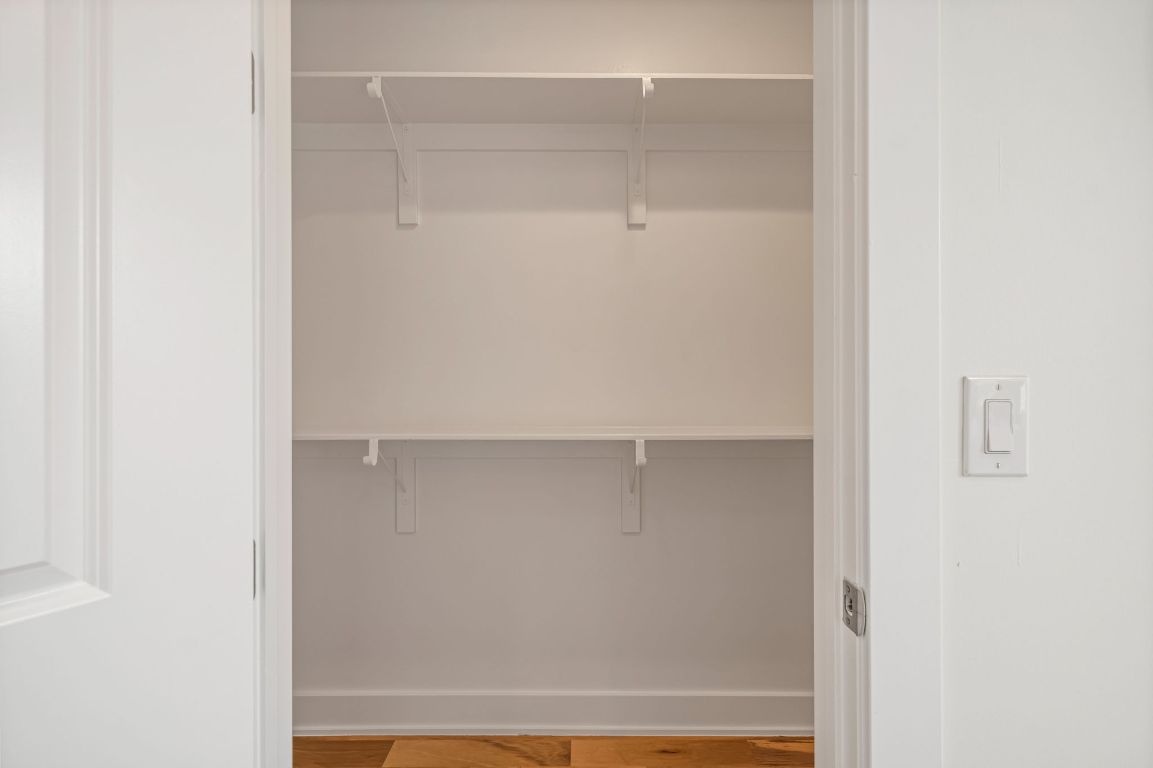 1301 Cometa Street, Unit A Austin, TX 78721 - Photo 26 of 38