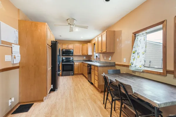 $195,000 | 770 West Market Street, Warsaw, IN 46580