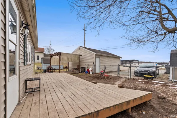 $195,000 | 770 West Market Street, Warsaw, IN 46580