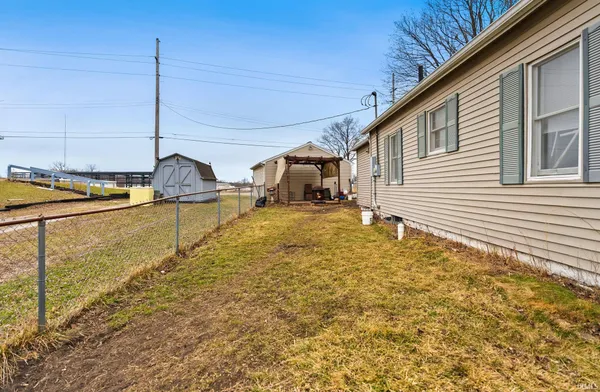 $195,000 | 770 West Market Street, Warsaw, IN 46580