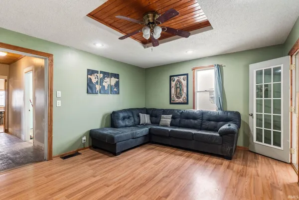 $195,000 | 770 West Market Street, Warsaw, IN 46580