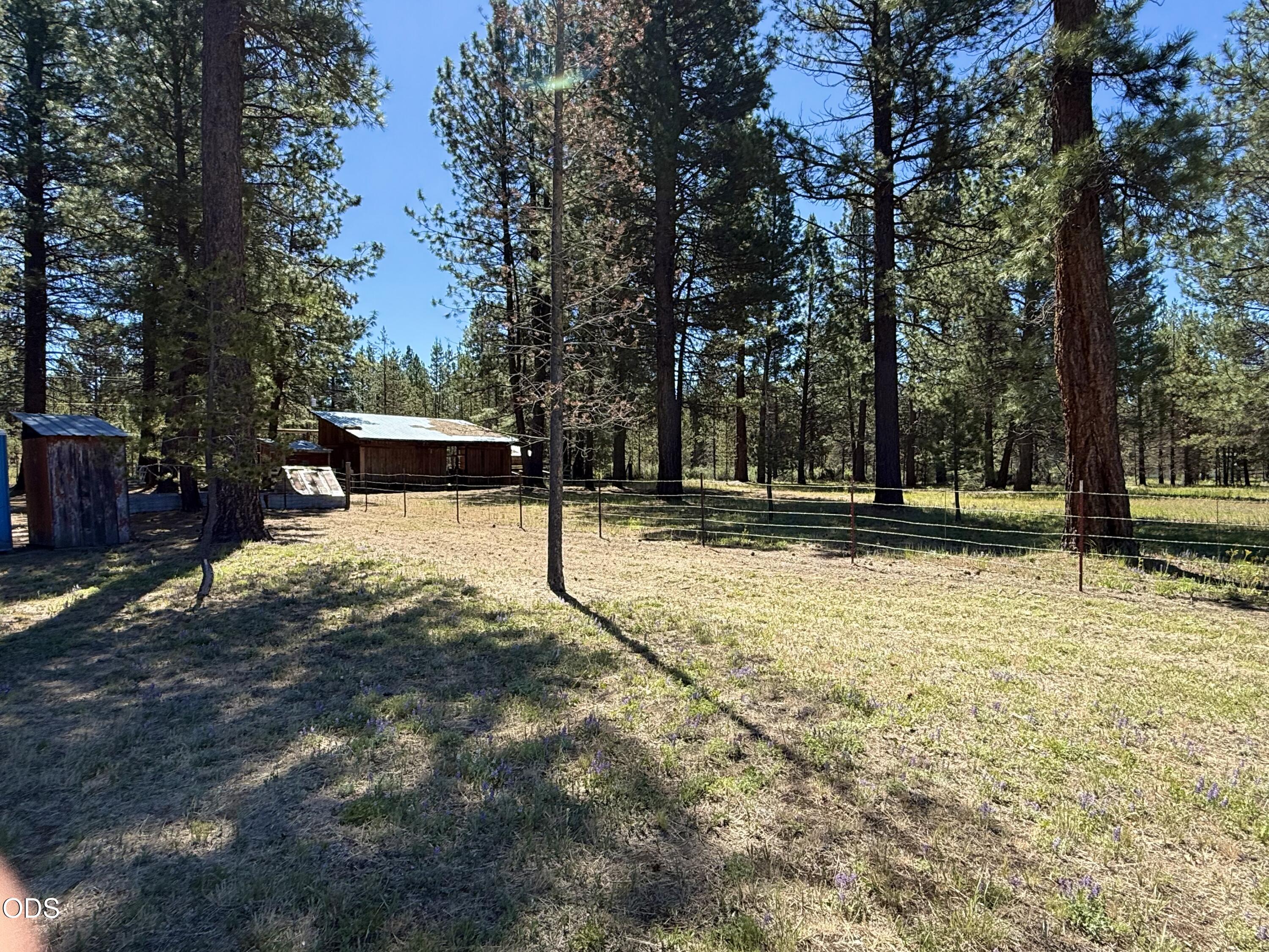 39860 9 Mile Road Chiloquin, OR 97624 - Photo 11 of 13