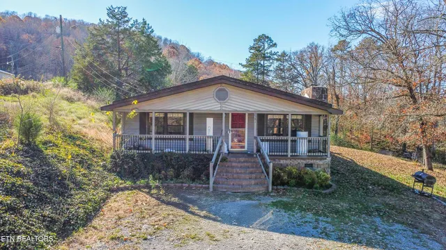$412,000 | 2381 Classic Way, Powell, TN 37849