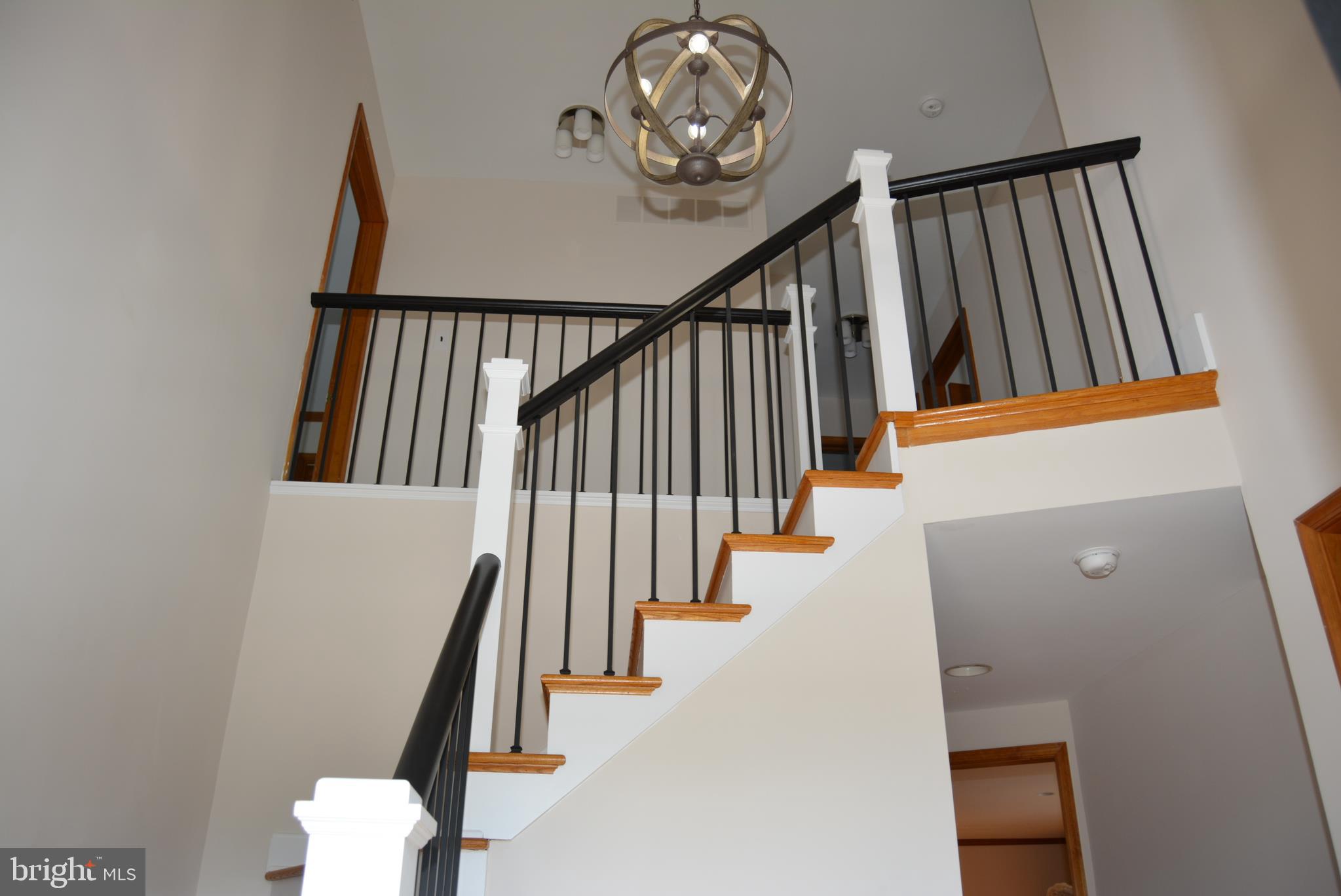 469 Red Lion Road Southampton, NJ 08088 - Photo 3 of 45 a view of entryway