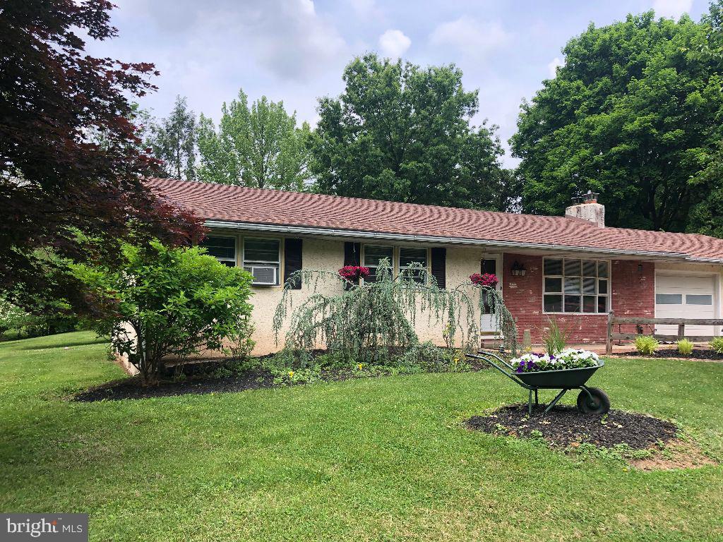 1616 Clearview Road Lansdale, PA 19446 - Photo 2 of 25 Front