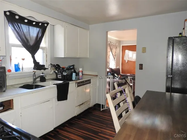 $185,000 | 201 Crehange Street, Syracuse, NY 13205