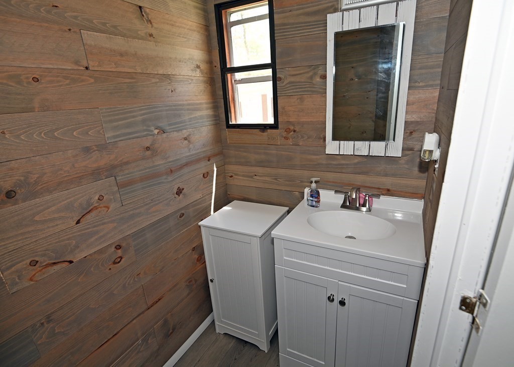 205 Windswept Road Wareham, MA 02571 - Photo 14 of 17 Gallery Image 14