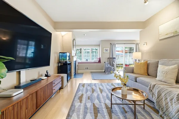 $875,000 | 160 Pine Street, Unit 11, Newton, MA 02466