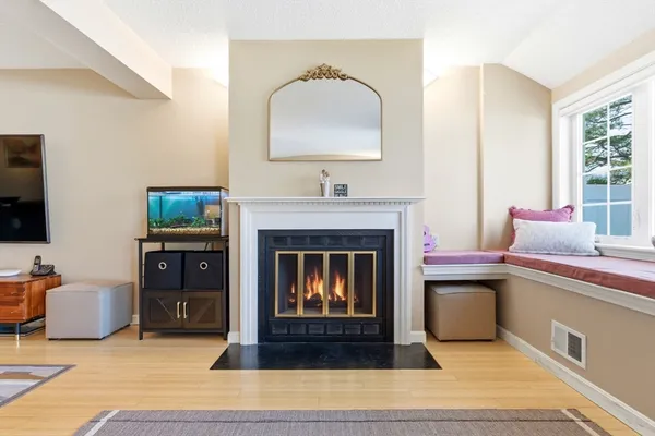 $875,000 | 160 Pine Street, Unit 11, Newton, MA 02466