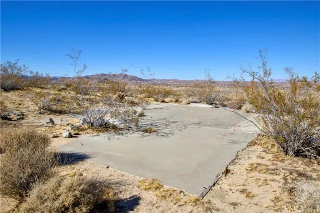 $140,000 | 1040 Sullivan Road, Santa Ana, CA 92704