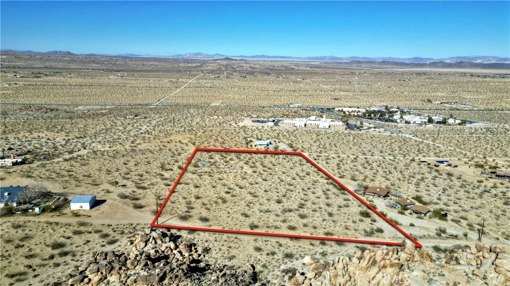 1040 Sullivan Road Santa Ana, CA 92704 - Photo 15 of 24 a view of ocean view with beach