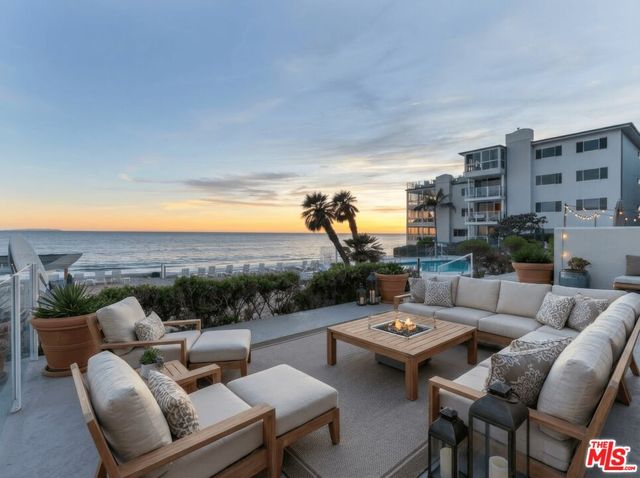 $3,999,000 | 22548 Pacific Coast Highway, Unit 101, Malibu, CA 90265