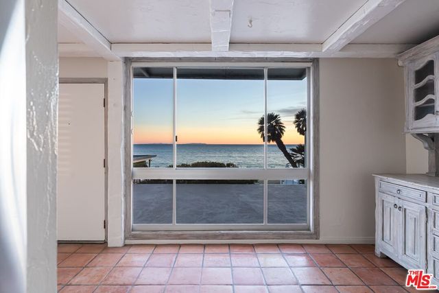 $3,999,000 | 22548 Pacific Coast Highway, Unit 101, Malibu, CA 90265