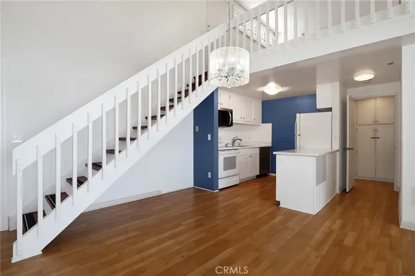 $549,000 | 607 South Prospect Avenue, Unit 306, Redondo Beach, CA 90277