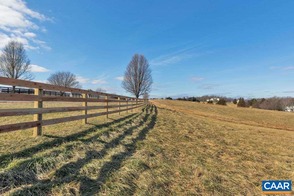19 Frays Ridge Road Earlysville, VA 22936 - Photo 7 of 13 Gallery Image 7